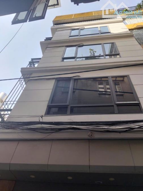 Bán Nhà Vương Thừa Vũ  Lô Góc, Ô Tô Tránh 5 Tầng Hiện Đại, Ở Trên Dưới Cho Thuê, Giá 15
