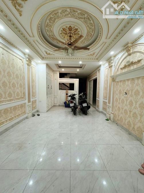 🏡 BÁN NHÀ QUAN NHÂN – 38mx5 TẦNG ĐẸP – GẦN PHỐ – NGÕ THÔNG, CÁCH Ô TÔ 70M – 6,15 TỶ