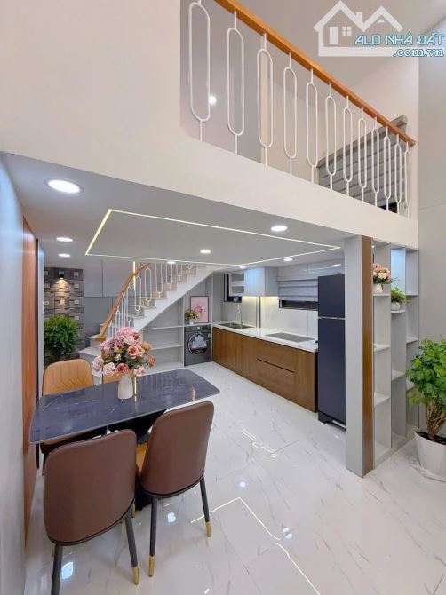🏡SIÊU PHẨM NHÀ ĐẸP–NGUYỄN CHÍ THANH–FULL NỘI THẤT,CHỈ VIỆC Ở NGAY-ĐÀ NẴNG🌸
