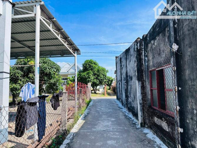 Bán 499m2 đất thổ cư Tân Phước, LaGi gần 577, Gần Biển giá rẻ bèo 1.5 tỷ