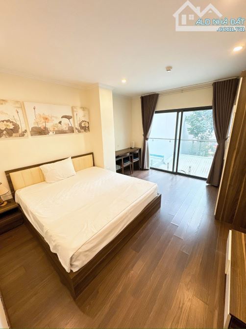 Toà CHDV Trần Bình, 130m2*8T, MT 5.4M, 28 phòng KK, ngõ ô tô, đủ PCCC, dòng tiền 8%/năm!
