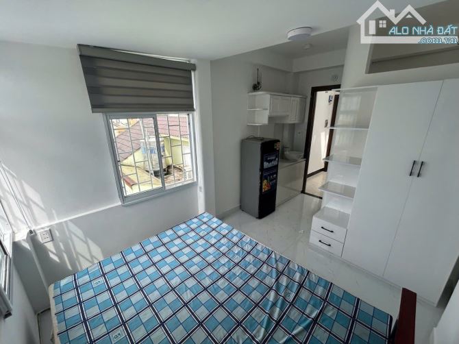 Bán CHDV đường Trần Quang Khải, quận 1, 39m2, 4 tầng, 8pn, giá 9,6 tỷ thương lượng