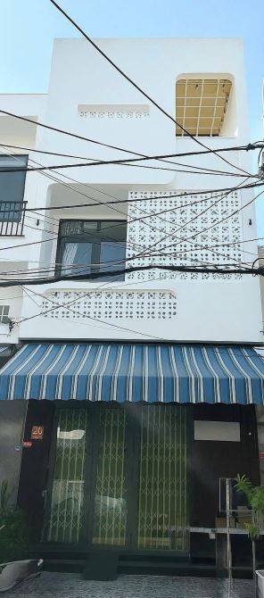 Nhà 3 tầng MT đường CAO XUÂN DỤC (gần TT Hành Chính TP) - Giá 6.4 tỷ TL