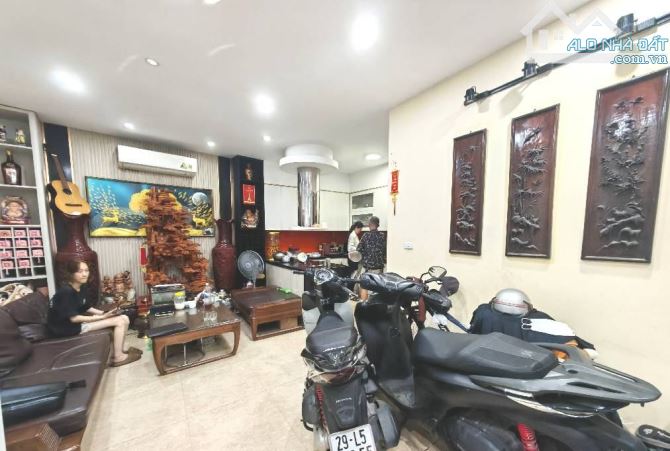 HÀNG XÓM NGOẠI GIAO ĐOÀN – XUÂN ĐỈNH 56M 5 TẦNG NHỈNH 8 TỶ DÂN XÂY, LÔ GÓC, Ô TÔ.