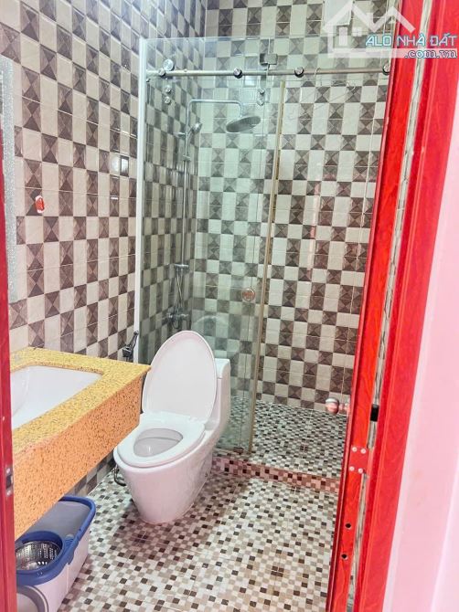 BÁN NHÀ GÓC 2 MT NGUYỄN VĂN LUÔNG Q6 (6X13) NỞ HẬU 10M. GIÁ 24 TỶ