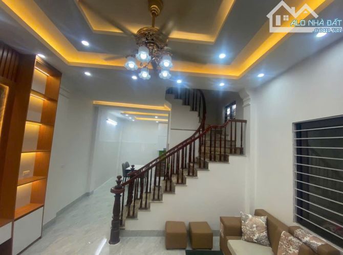 🏡 Cầu Diễn, 45m2, 4 tầng, đường rộng, ô tô gần, giá 6.tỷ