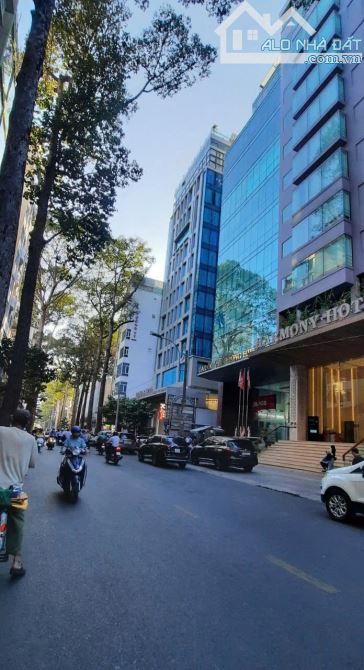 Khách sạn(43p)_Góc 3MT P.Bến Thành ,Q.1 - 8,5x20m(Hầm+10 tầng)HĐT: 500tr/th - Gía: 250 tỷ