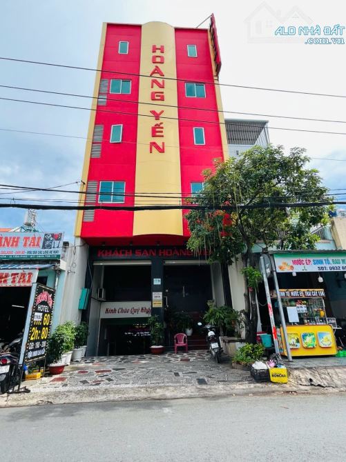 Bán Khách Sạn MT Phú Thọ Hòa dt 7x19 (hầm 5 tầng) thuê 60tr, GIá 26.5 tỷ