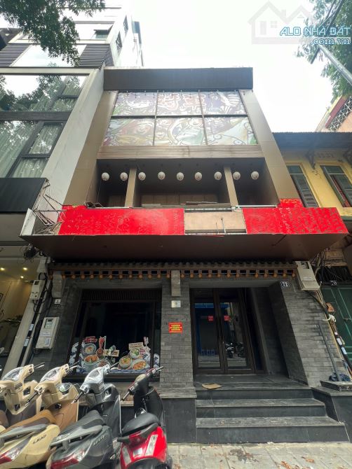 CHO THUÊ NHÀ MẶT PHỐ HÀNG BẠC – HOÀN KIẾM 200M2 X 4T , KD MOI MÔ HÌNH