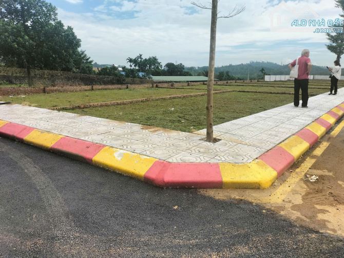 Bán đất trung tâm Phú Cát, Hòa Lạc - Cạnh khu CNC - chỉ nhỉnh 2 tỷ