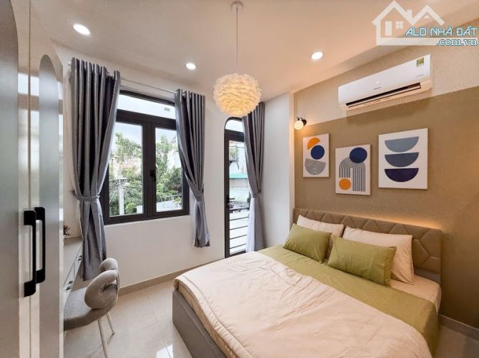 CHỈ 5.55 TỶ, BÁN NHÀ BÙI ĐÌNH TUÝ – NHÀ ĐẸP 4 TẦNG BTCT – MẶT TIỀN THỤT – 2PN, 3WC – NỞ HẬ