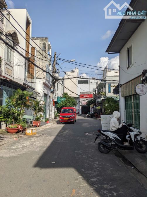 Bán cặp đôi 8m x18m vuông vắn Hẻm Tân Hương Ngay chợ Giá 16.8 tỷ tl