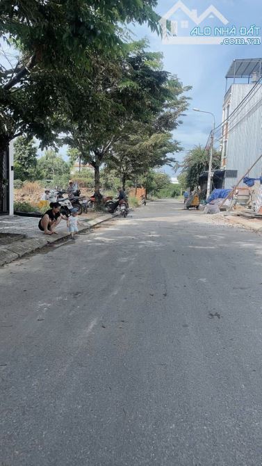 🎉🎉🚨 CHÍNH CHỦ GỬI BÁN LÔ ĐẤT MẶT TIỀN BÀU MẠC 20 – HÒA MINH 🚨