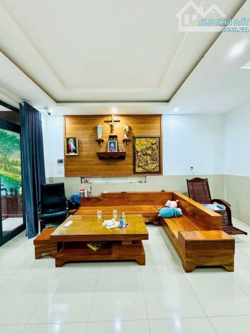 BÁN NHÀ 1 TRỆT 2 LẦU KDC ĐINH THUẬN CHỈ 5 TỶ 990 TRIỆU TL