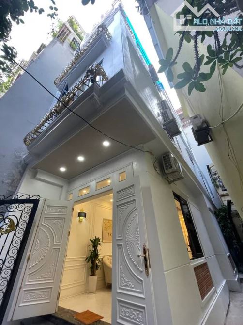 "HIẾM"NHÀ PHỐ MẠC THỊ BƯỞI 22Mx4T-SÁT MẶT PHỐ Ô TÔ TRÁNH-ĐẸP Ở LUÔN-SỔ RIÊNG-GIÁ 3.45 TỶ