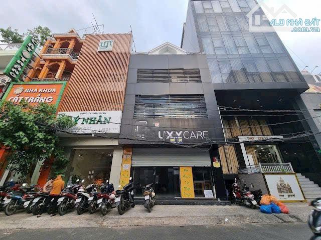 Cho thuê 4 Nguyễn Ngọc Lộc Quận 10 DT 6.5x15m trệt 2 lầu giá thuê  triệu/tháng