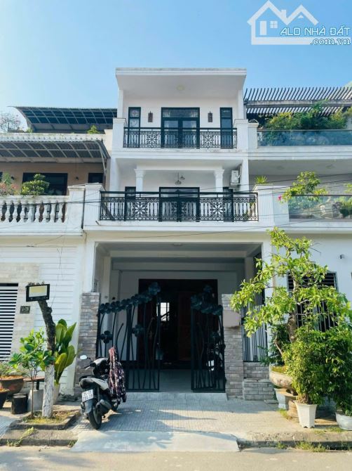 VILLA 3 TẦNG – ĐẲNG CẤP GIỮA LÒNG PHÚ MỸ THƯỢNG - TP HUẾ