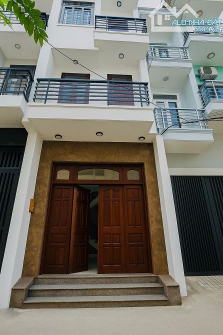 Cho Thuê Nguyên Căn Quận 10 - 4PN - Hẻm Xe Hơi - 27 Triệu