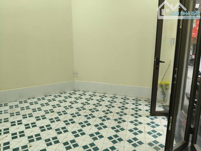 Hiếm! Nhà Minh Khai 4 tầng – thoáng 3 mặt, yên tĩnh, ở ngay – giá 6.85 Tỷ