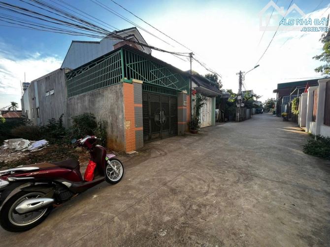 LÔ ĐẤT HẺM Ô TÔ 139 AMA KHÊ, PHƯỜNG TÂN LẬP (6mx26)