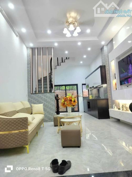 NHÀ ĐẸP - 5 TẦNG - THANH XUÂN - 38M - 8,6 TỶ - {THƯƠNG LƯỢNG}