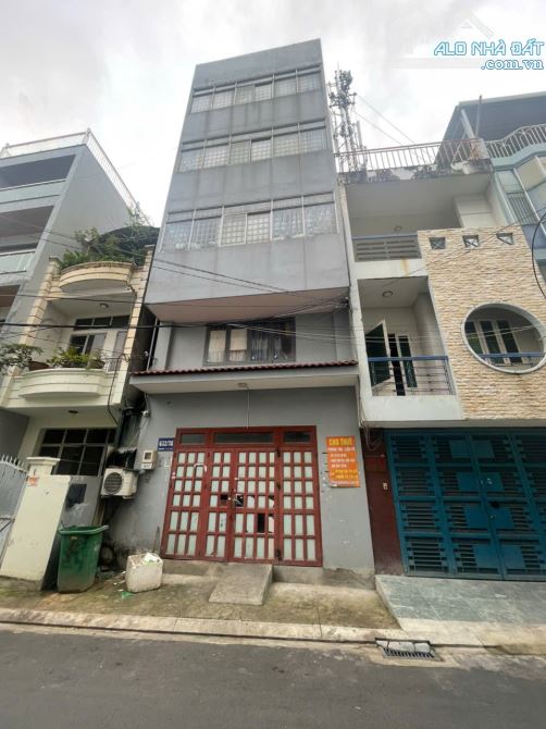 Siêu vị trí Đào Duy Anh, P9 Phú Nhuận – 8.5x16m – 3 tầng – giá 18.5 tỷ TL