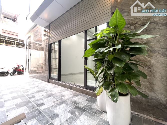 ✨CỰC HIẾM- NHÀ TÂY HỒ – 6 TẦNG- THANG MÁY CHẠY VÙ VÙ – 9.1TYY✨