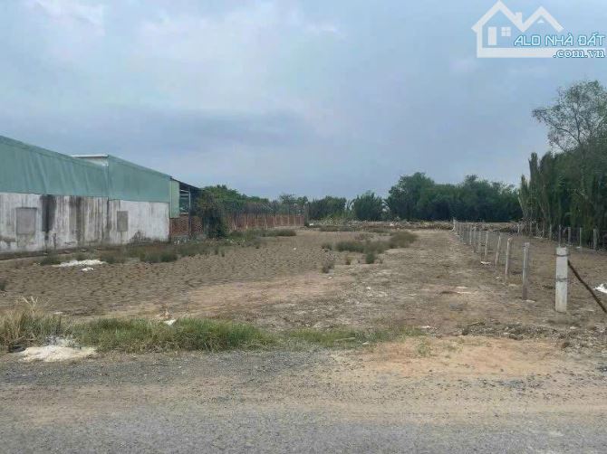 cần bán gấp 1213m có 645m thổ cư,đường rừng sác,cầu an nghĩa 100m,an thới đông,cần giờ
