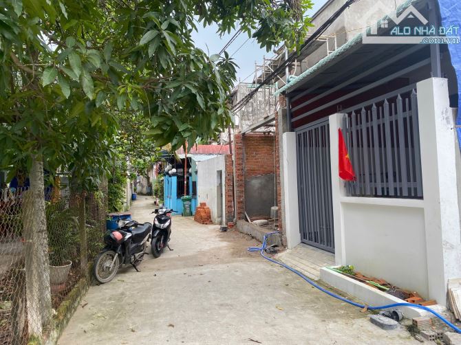 BÁN NHANH LÔ ĐẤT 50M NGAY CỔNG CHÀO BÌNH DƯƠNG GIÁ CHỈ 2,05 TỶ SỔ RIÊNG