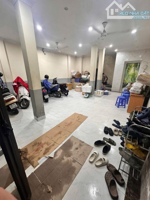 BÁN NHÀ HOÀNG CẦU ĐỐNG ĐA 60m 6Tầng Mt 6m GIÁ 31 TỶ THANG MÁY PHÂN LÔ Ô TÔ KINH DOANH