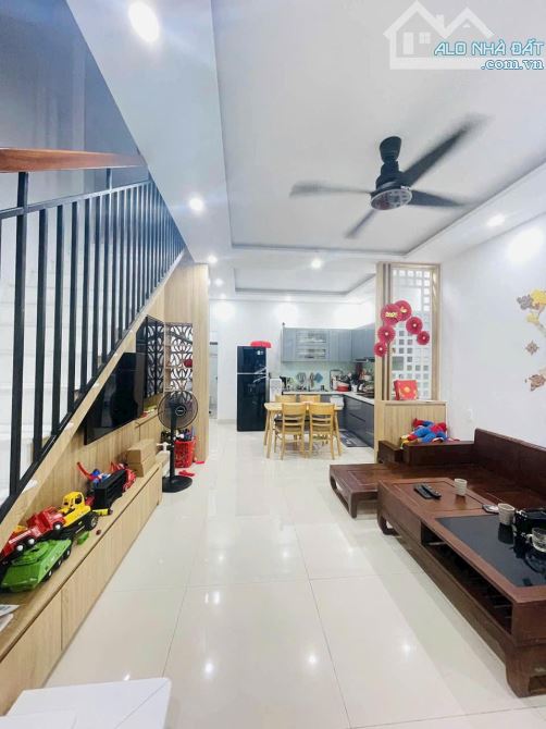 Bán nhà 2 tầng đường 5.5m khu Phần Lăng - Thanh Khê