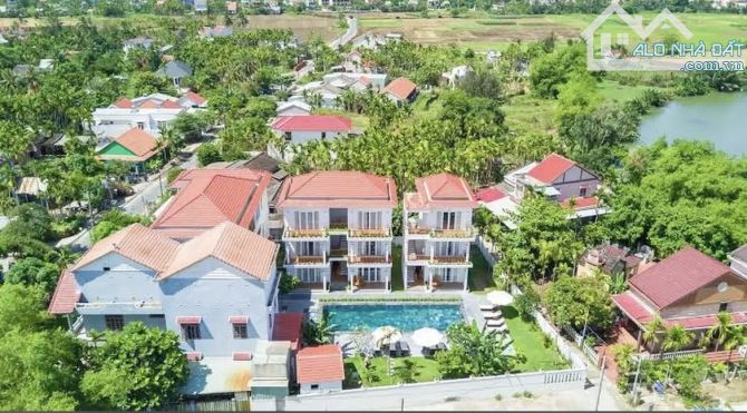 Bán biệt thự du lịch (tặng nhà 3 tầng) trung tâm phố cổ Hội An
