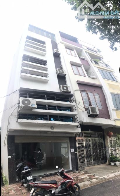 Cho thuê nhà phân lô ngõ 56, Lê Quang Đạo DT 47m2 x 5 tầng, MT 4.2m, full đồ