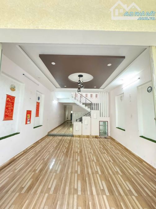 Bán nhà 2 tầng đường Liêm Lạc 16 - Hoà Xuân giá tốt