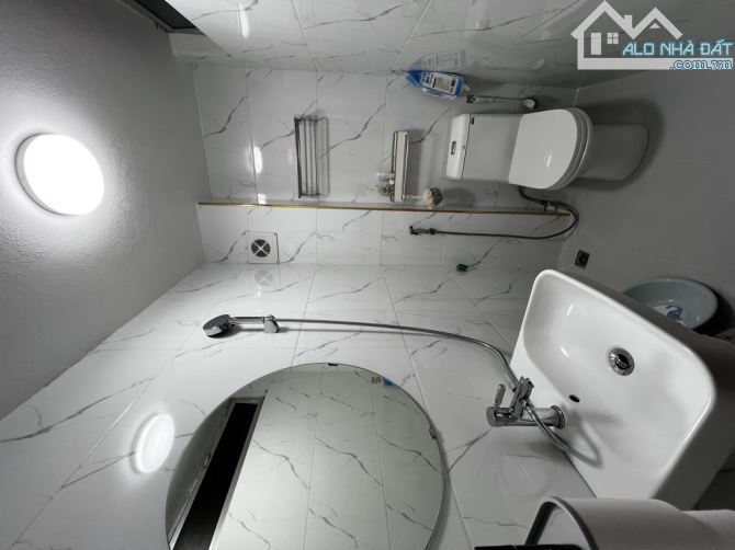 Bán nhà Minh Khai, vị trí cực đẹp, ngõ thông, KD ngày đêm DT21/26×5TxMT4,8 giá 6,45 tỷ