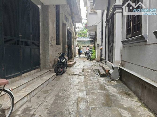 HOÀN KIẾM - NHÀ ĐẸP - 5 TẦNG - 35M - 9,2 TỶ