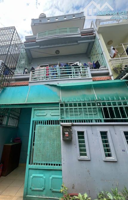 BÁN NHÀ TRUNG TÂM VŨNG TÀU 1 TRỆT 2 LẦU HẺM Ô TÔ ĐỔ CỬA [ 5 x 13 ] 65m2 GIÁ CHỈ 5t
