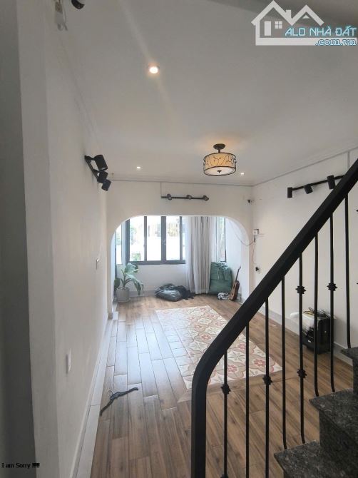 Giá tốt! Bán nhà mặt tiền đường Tự Lập - Hiệp Nhất P4, Tân Bình 6,1 x 30m 3 tầng chỉ 22 tỷ