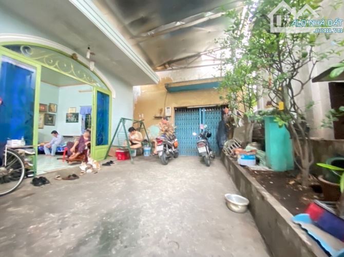 SÁT MẶT TIỀN NGAY CHỢ THỦ ĐỨC -  VÕ VĂN NGÂN - 140m2 NGANG 6,6m - 7.x TỶ
