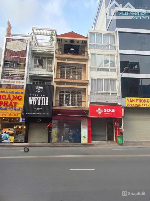 Bán nhà Mặt Tiền Phan Đình Phùng, PN - Ngang 4.5 x 20m, 5 lầu - Giá chưa tới 30 tỷ