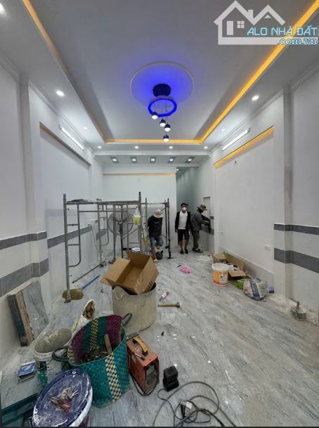 Nhà 2 tầng Tân Thới Hiệp 21 , Quận 12 , 3 phòng ngủ , gần Metro Mega , Giá 4,5 tỷ