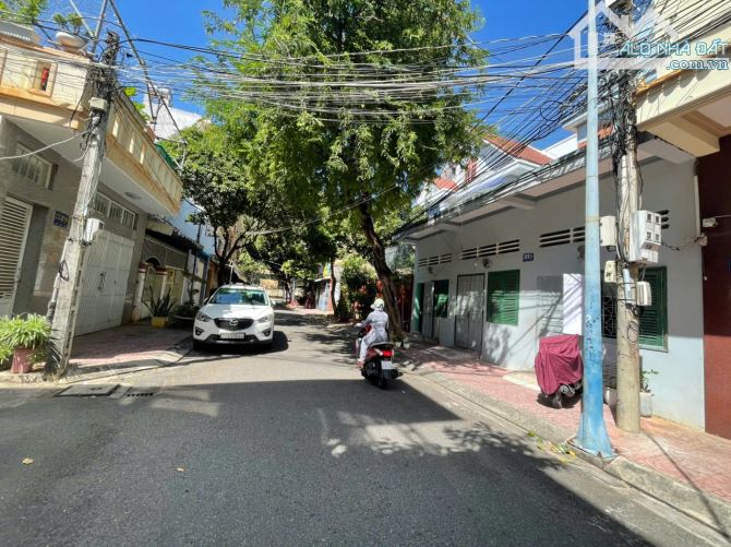 BÁN NHÀ 1 TRỆT 2 LẦU HẺM OTO LÊ LỢI P7 TP VŨNG TÀU - GẦN TRƯỜNG HỌC ,AN SINH TỐT GIÁ 9 TỶ