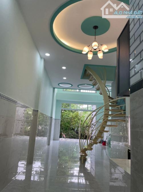 NHÀ MỚI XÂY TUYỆT ĐẸP, GIÁ RẺ HẺM OTO NGAY ĐẶNG VĂN BI. 1T1L 2PN 2WCWC