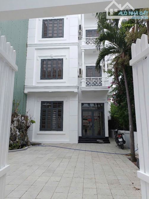 CHO THUÊ NHÀ 3 TẦNG MẶT TIỀN NGÔ QUYỀN, AN HẢI BẮC, SƠN TRÀ - GẦN CẦU SÔNG HÀN