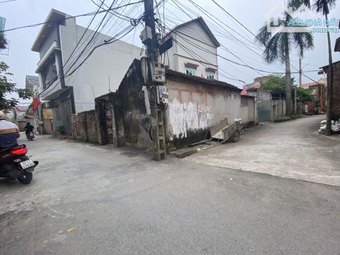 BÁN GẤP 45m ĐẤT GẦN CẦU THƯỢNG CÁT, VÀI BƯỚC CHÂN RA CHỢ, TRƯỜNG..GIÁ ĐẦU TƯ