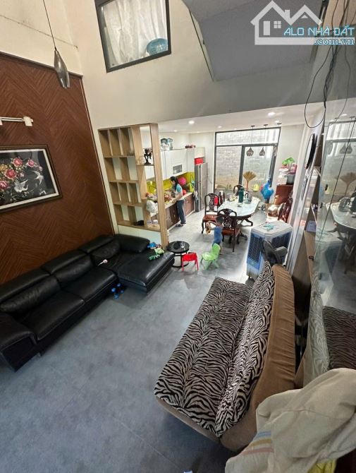 HÒA PHÚ, GẦN KHU BV UNG BƯỚU, ĐÀ NẴNG, LIÊN CHIỂU ĐÀ NẴNG, 85M2 3 TẦNG 3PN , Ở NGAY 6.25TỶ