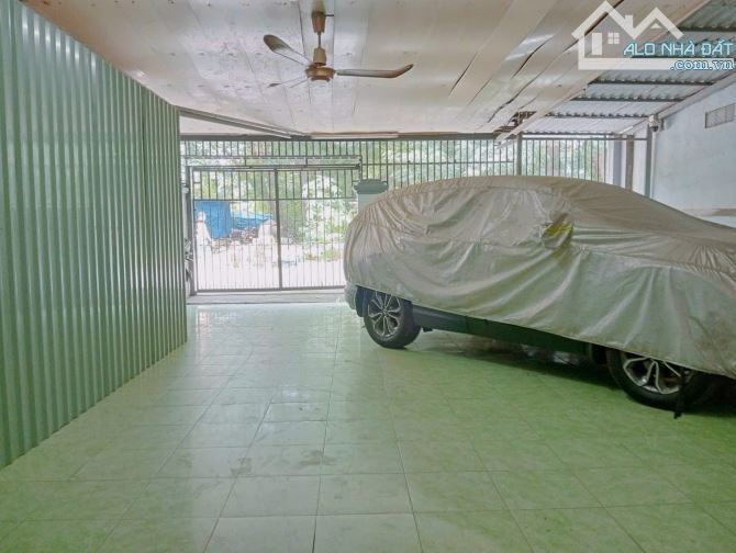 Bán mặt tiền đường Bình Trưng, Cát Lái, Quận 2. 256m2/23 tỷ TL.