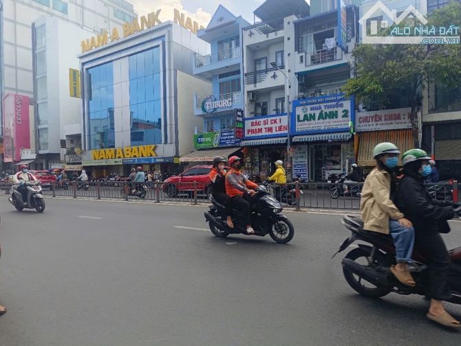 BÁN NHÀ QUẬN 8, DƯƠNG BÁ TRẠC, HXH, 65m2, NGANG HIẾM 4.6M, NHÍCH 7 TỶ