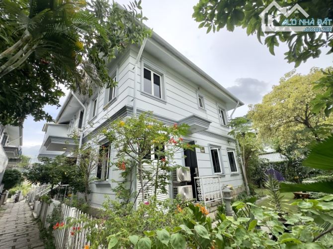 BIỆT THỰ GARDEN HOME, THỦ ĐỨC, 240M2, 3 TẦNG, 4PN, - GIÁ RẺ NHẤT - NHỈNH 36 TỶ