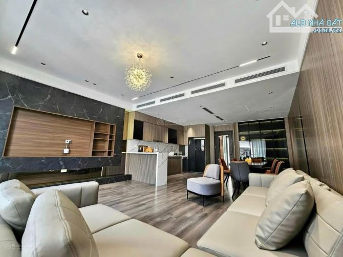 BÁN NHÀ MINH KHAI – 57m², 7 TẦNG THANG MÁY, GIÁ 23 TỶ – PHÂN LÔ VỈA HÈ – KINH DOANH ĐỈNH